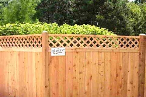 Fence project with your neighbor in Illinois