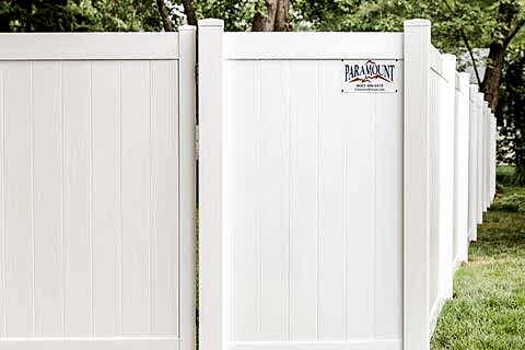 solid white pvc fence